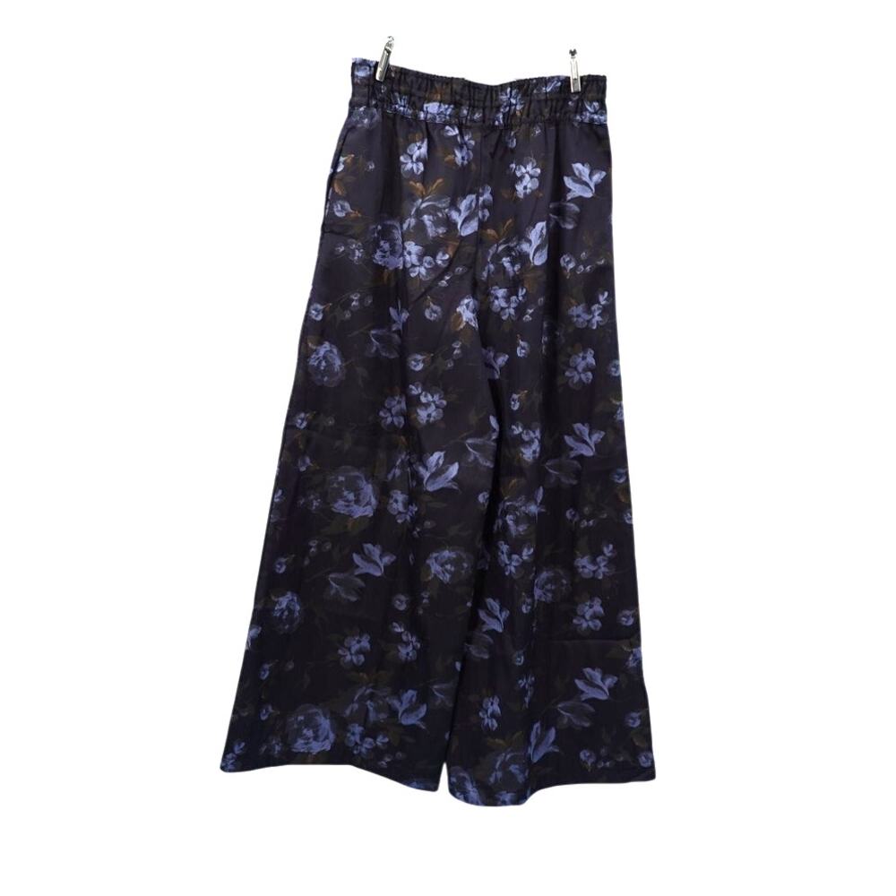 Anthropologie Size Medium Navy Floral Pants